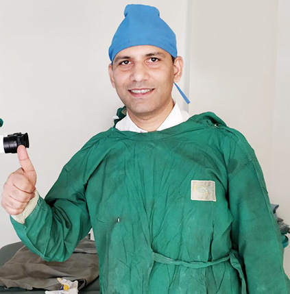 Dr. Anil Kumar Yadav - Lasik Eye Surgeon in Kandivali, Eye Specialist in Kandivali